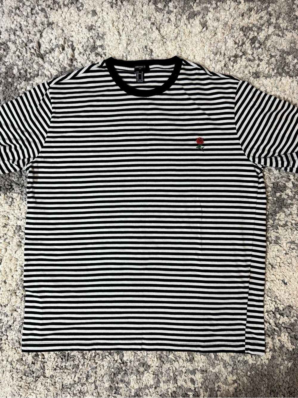 Forever 21, Black & White Striped Men’s Crewneck Tee with Rose Embroidery, XL